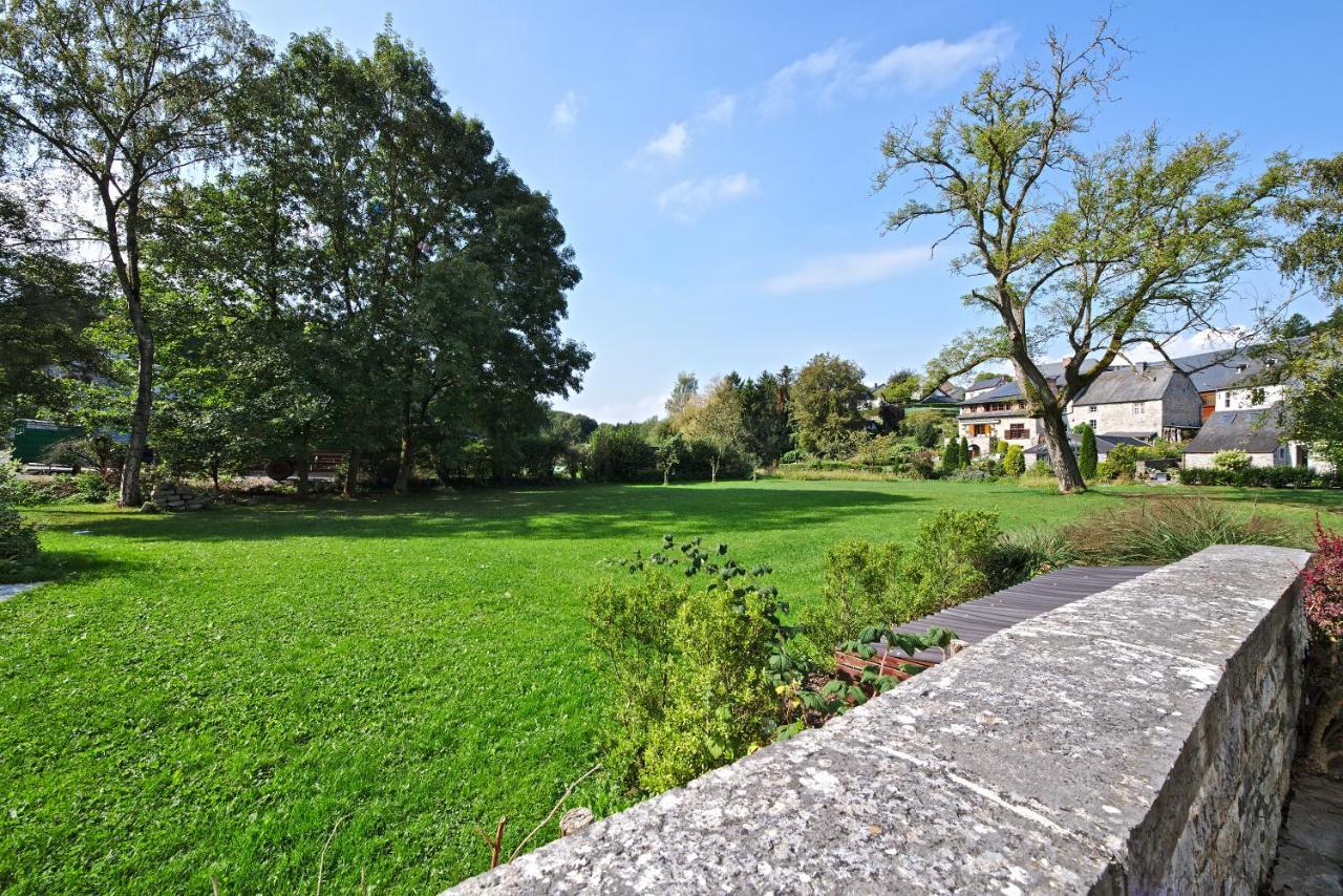 Hotel Le Saint Hadelin Celles  Exterior photo